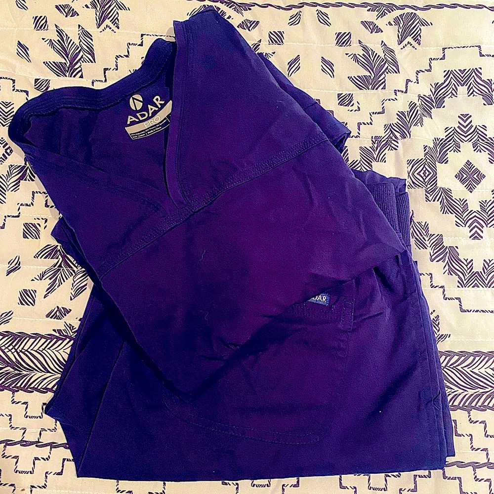 Dark blue scrub set